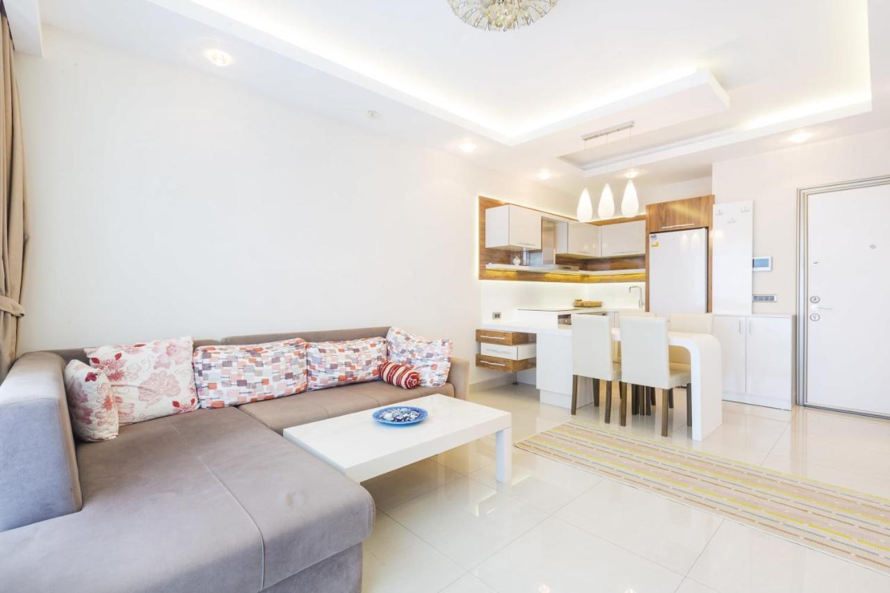 Luxury Flat With Shared Pool Near Beach In Alanya Kültér fotó